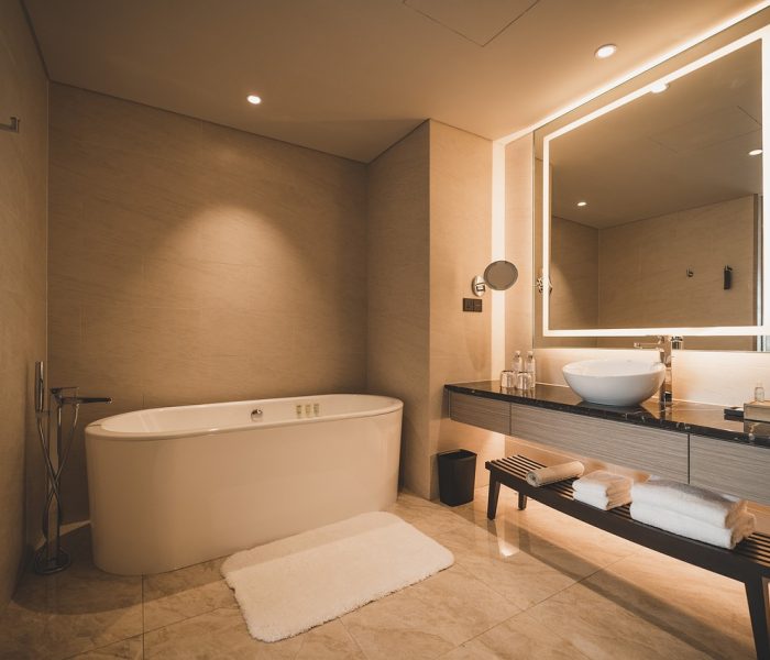 bathroom-6878035_1280